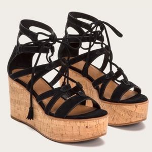 FRYE Heather Gladiator wedges NWOT